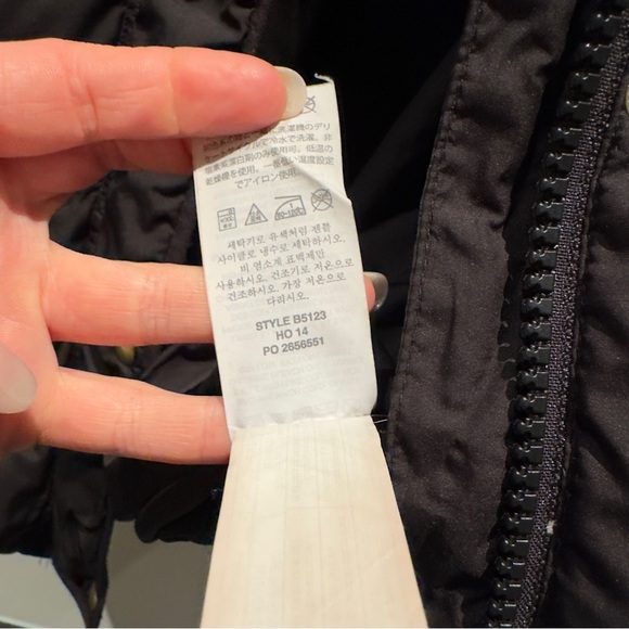 J.Crew Black Puffer Long Coat With Gold Snap Buttons Size XS Women’s - Picture 6 of 9